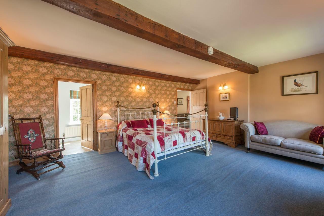مبيت وإفطار نيوبورت Moreton Hall Farm المظهر الخارجي الصورة